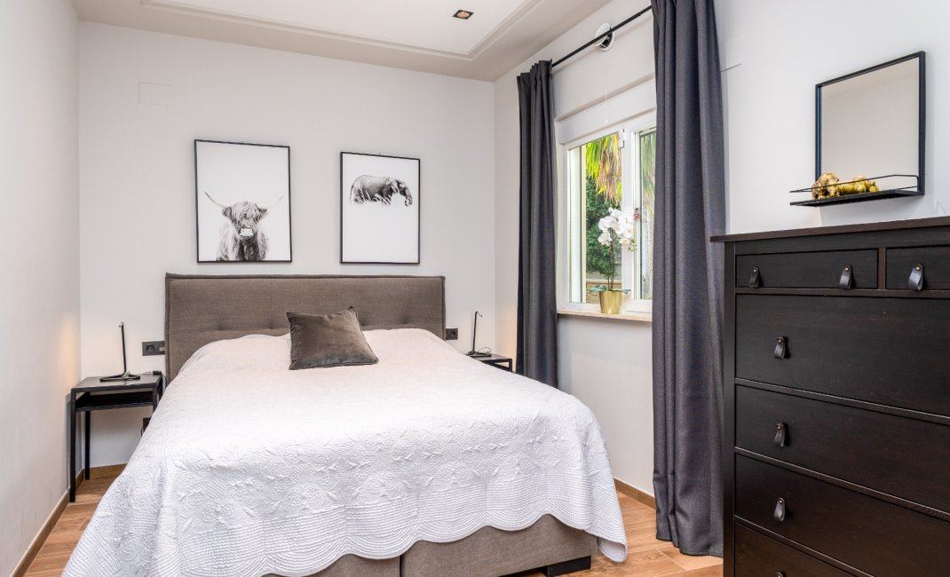 Reventa - Chalet / Villa  -
La Nucía