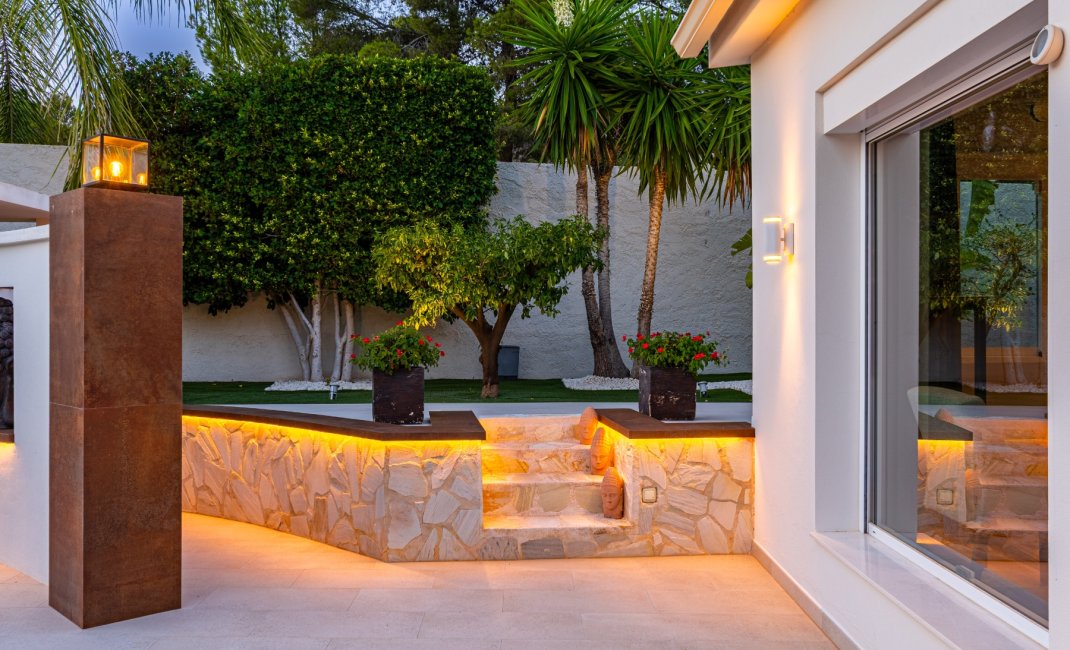 Reventa - Chalet / Villa  -
La Nucía