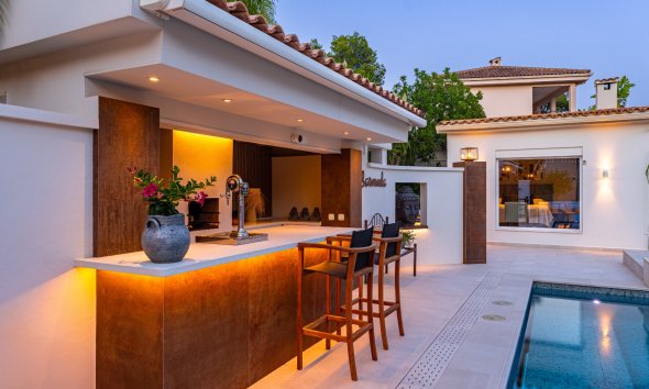 Reventa - Chalet / Villa  -
La Nucía