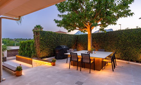 Reventa - Chalet / Villa  -
La Nucía