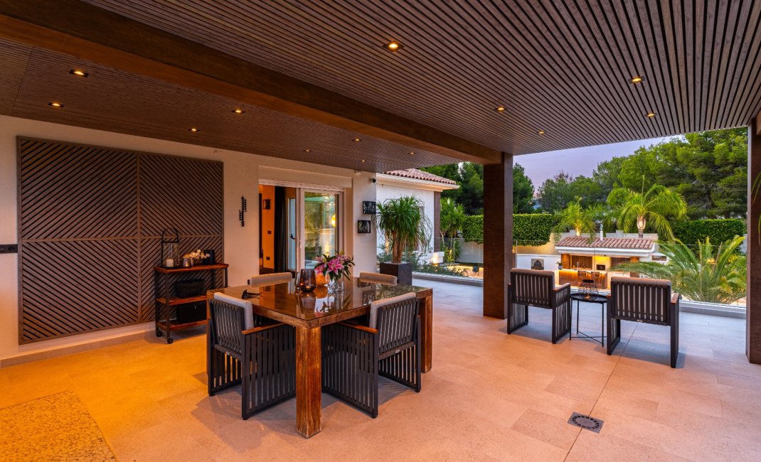 Reventa - Chalet / Villa  -
La Nucía