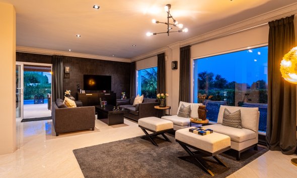 Reventa - Chalet / Villa  -
La Nucía