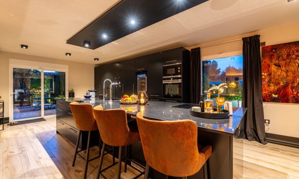 Reventa - Chalet / Villa  -
La Nucía