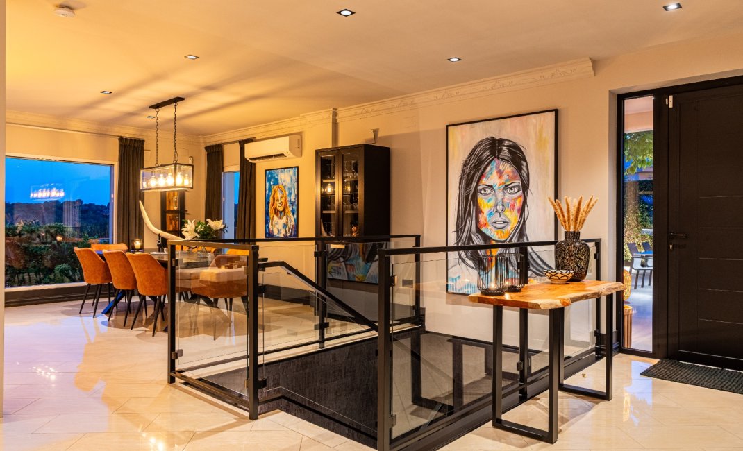 Reventa - Chalet / Villa  -
La Nucía