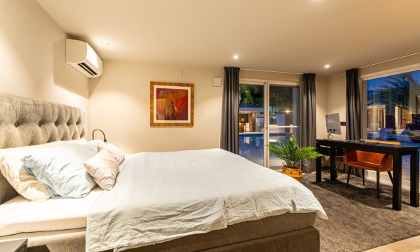 Reventa - Chalet / Villa  -
La Nucía