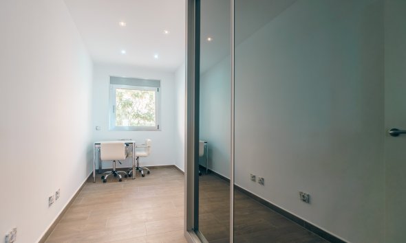 Reventa - Apartamento / piso -
Altea