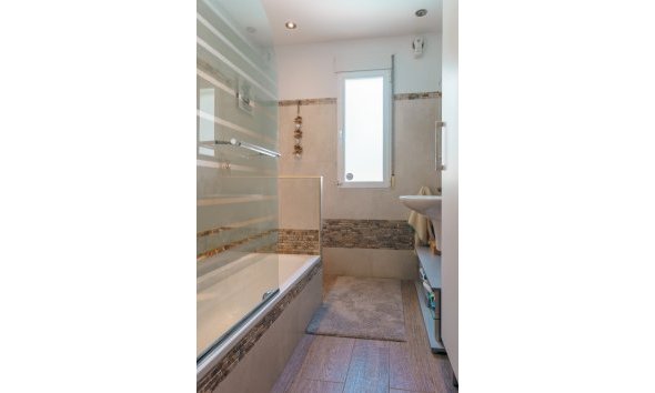 Herverkoop - Chalet / Villa -
Alfaz del Pi - Alfas del Pí