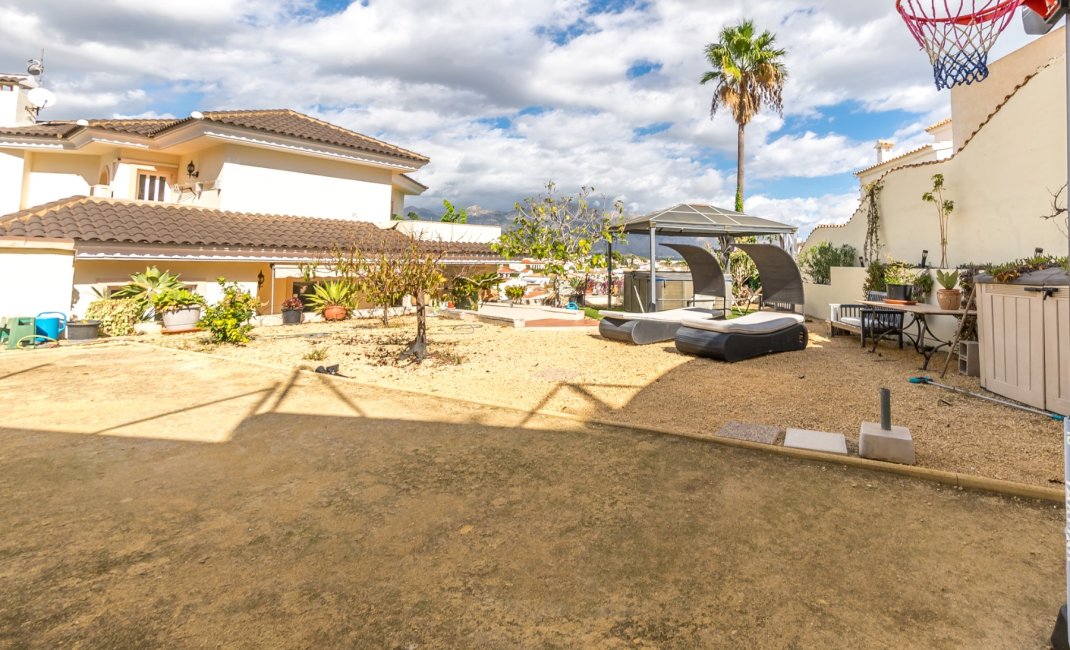 Herverkoop - Chalet / Villa -
Alfaz del Pi - Alfas del Pí