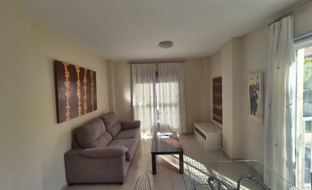  Alquiler larga estancia - Apartamento / piso -
Altea