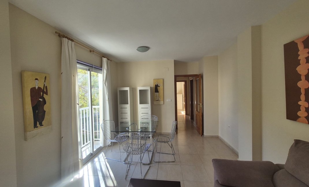  Alquiler larga estancia - Apartamento / piso -
Altea