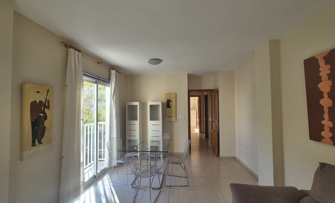  Alquiler larga estancia - Apartamento / piso -
Altea