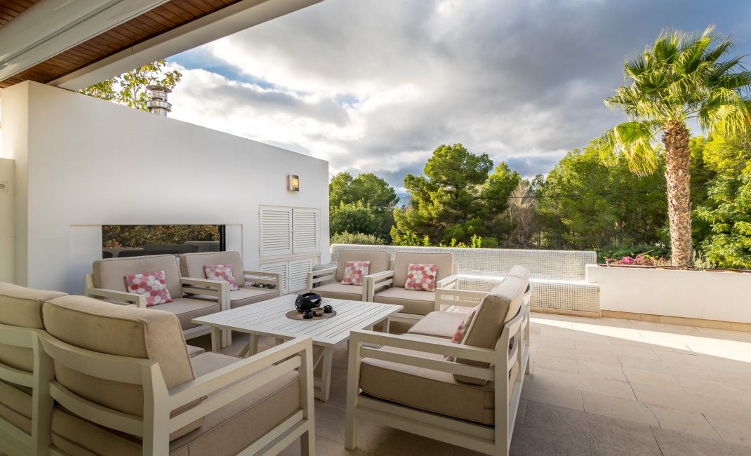 Videresalg -  Hytte / villa -
Albir