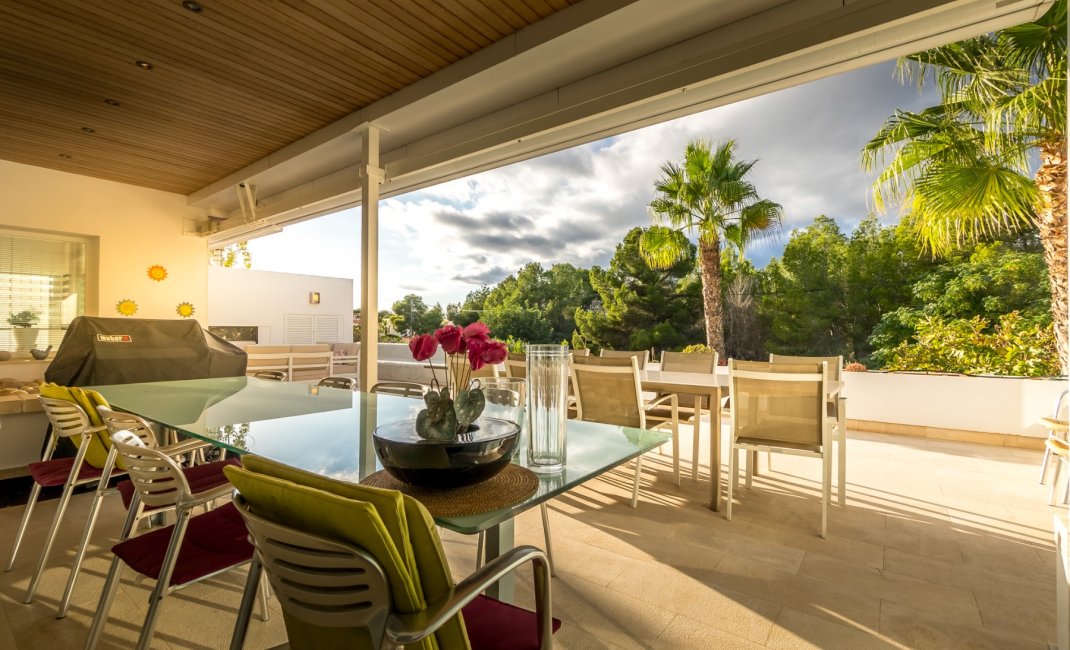 Videresalg -  Hytte / villa -
Albir