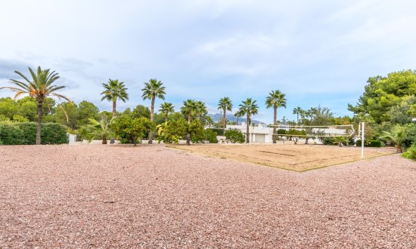 Videresalg -  Hytte / villa -
Albir