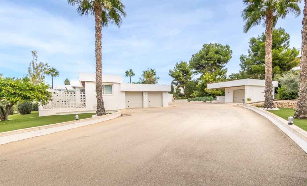 Videresalg -  Hytte / villa -
Albir