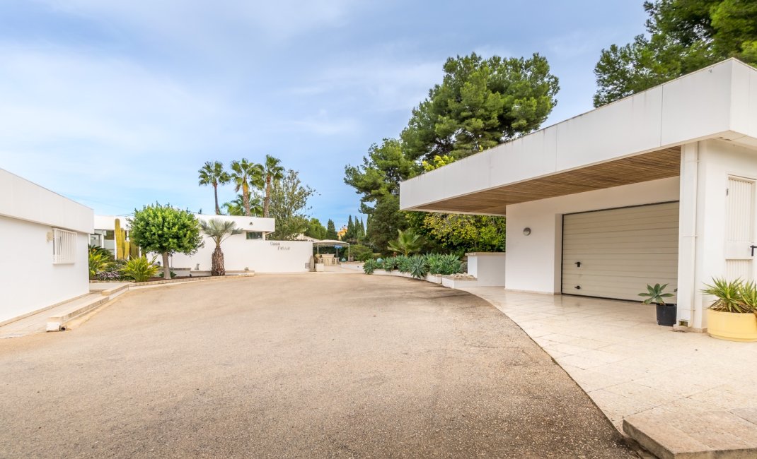 Videresalg -  Hytte / villa -
Albir