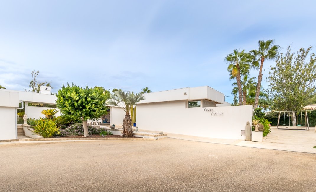 Videresalg -  Hytte / villa -
Albir