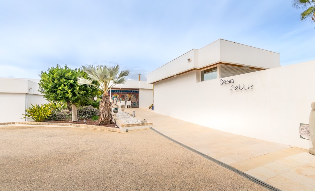 Videresalg -  Hytte / villa -
Albir