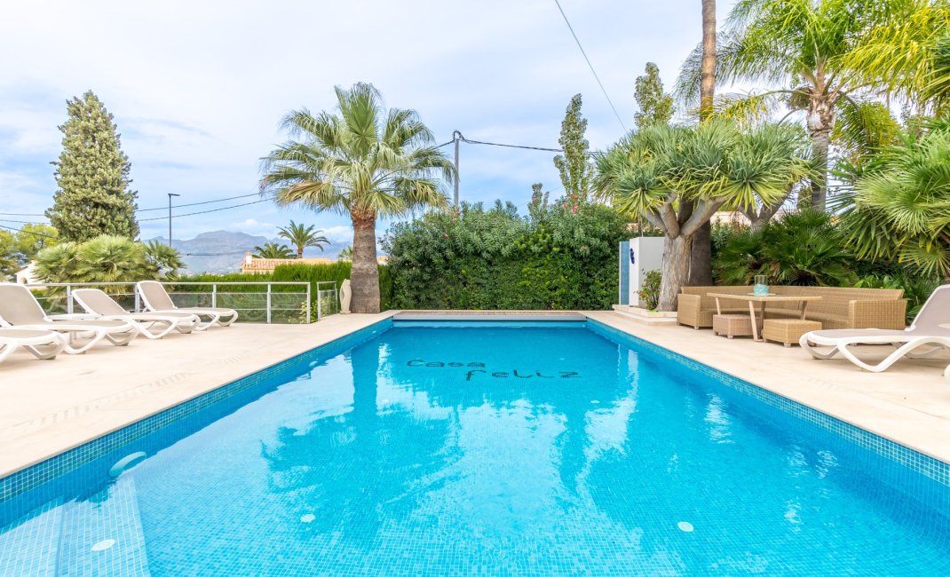 Videresalg -  Hytte / villa -
Albir