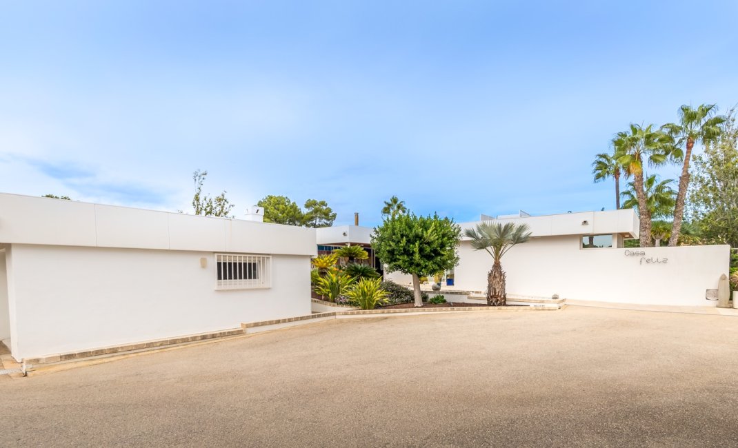 Videresalg -  Hytte / villa -
Albir