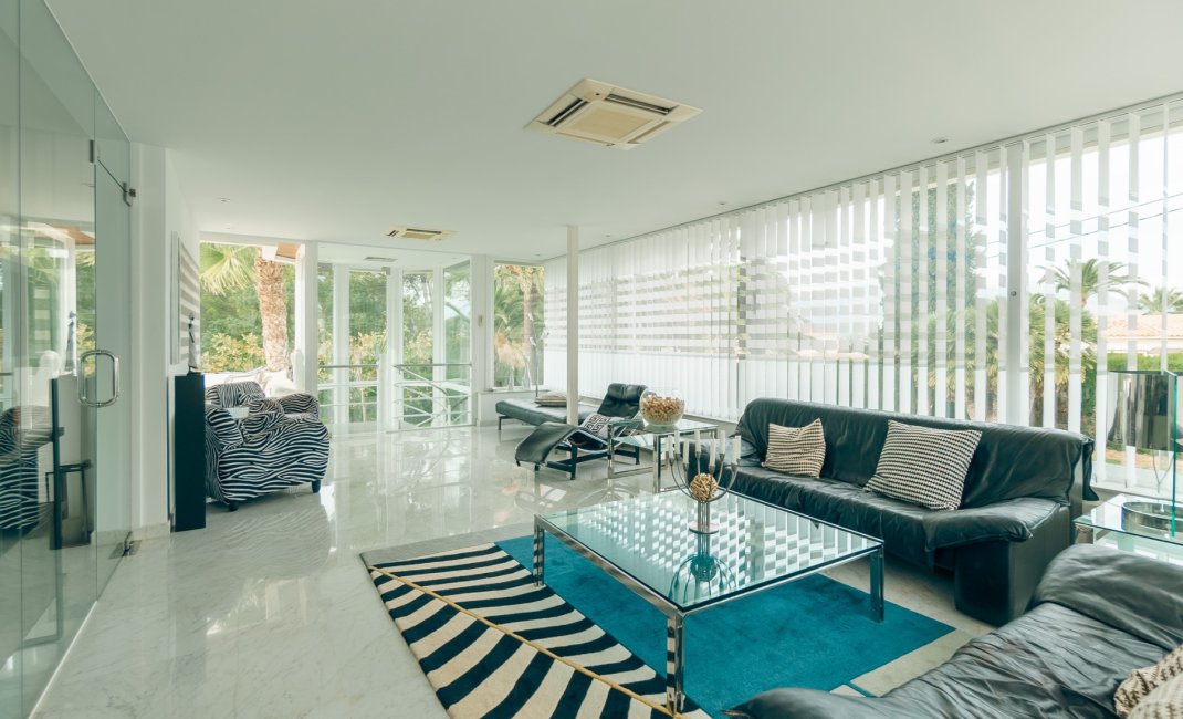 Videresalg -  Hytte / villa -
Albir