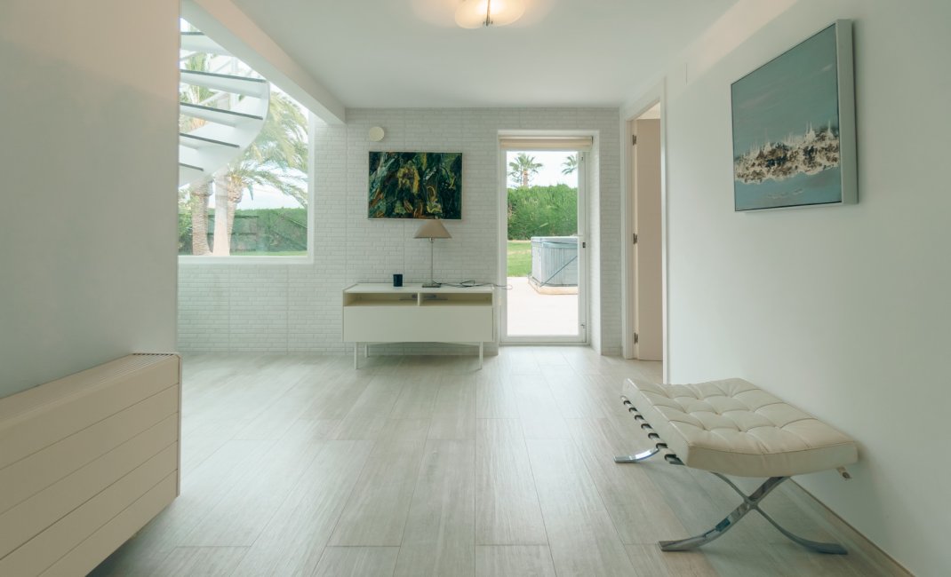 Videresalg -  Hytte / villa -
Albir