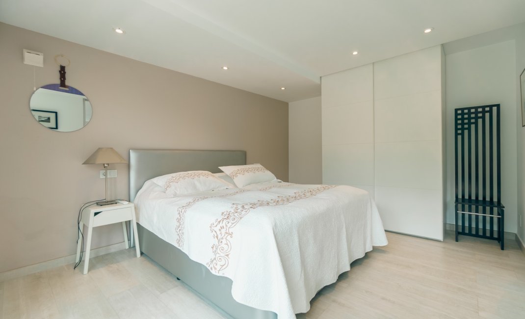 Videresalg -  Hytte / villa -
Albir