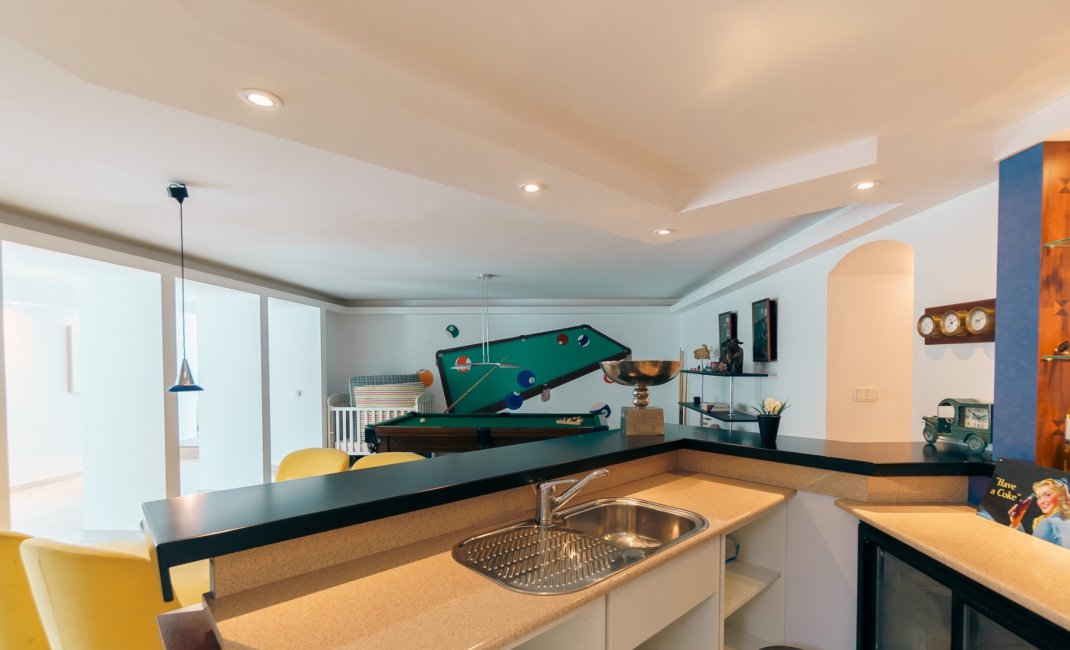 Videresalg -  Hytte / villa -
Albir