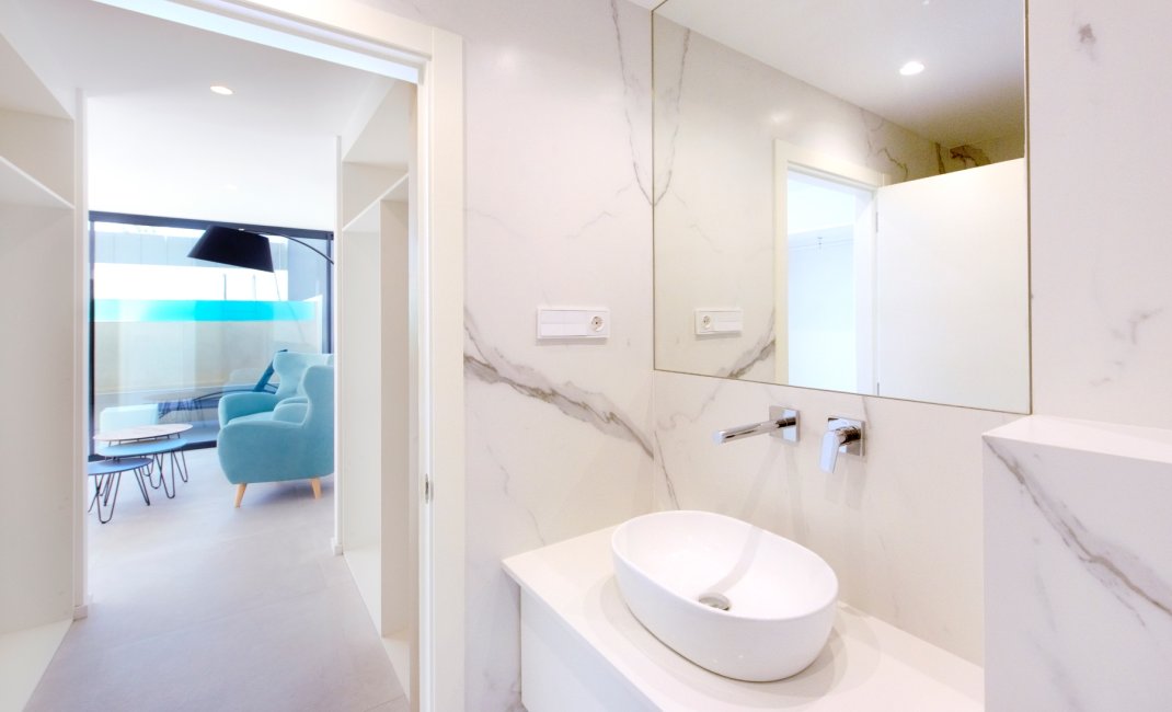 Videresalg -  Hytte / villa -
Albir