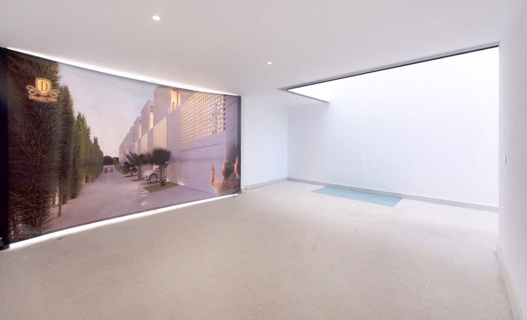 Videresalg -  Hytte / villa -
Albir