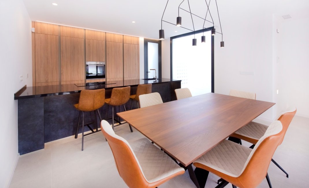 Videresalg -  Hytte / villa -
Albir