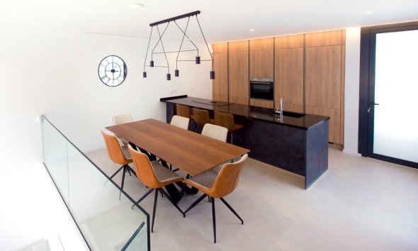 Videresalg -  Hytte / villa -
Albir