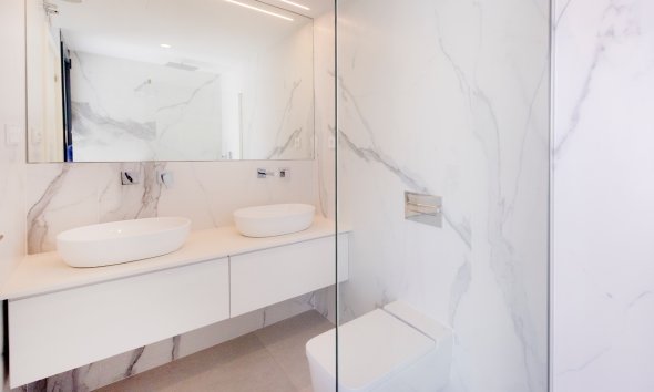 Videresalg -  Hytte / villa -
Albir