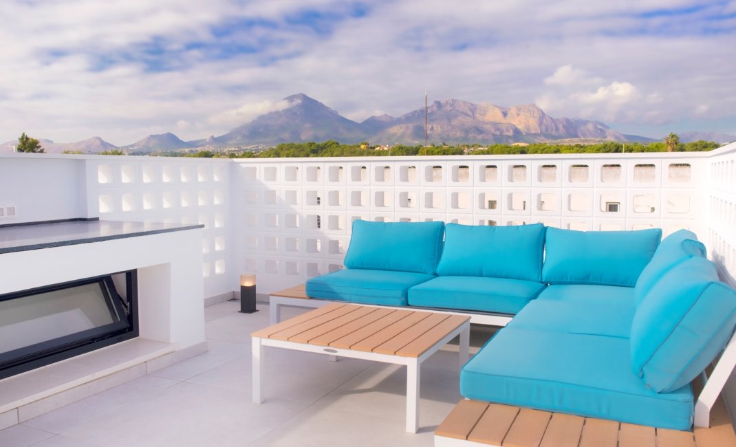 Videresalg -  Hytte / villa -
Albir