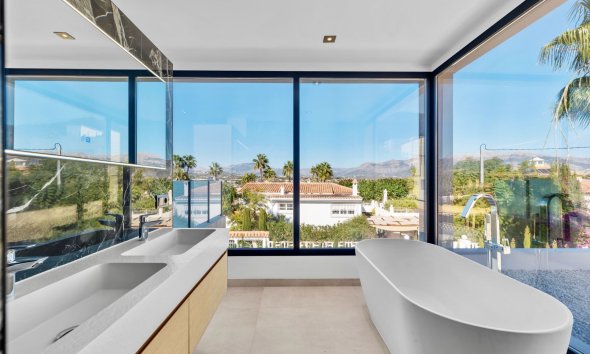 Obra nueva - Chalet / Villa  -
Albir