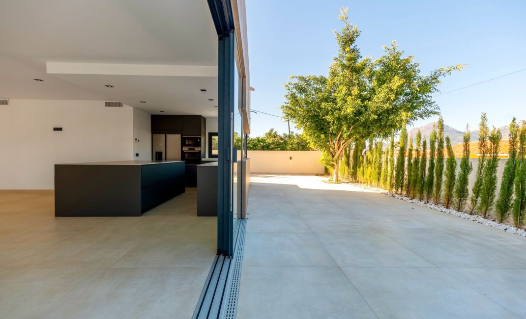 Obra nueva - Chalet / Villa  -
Albir