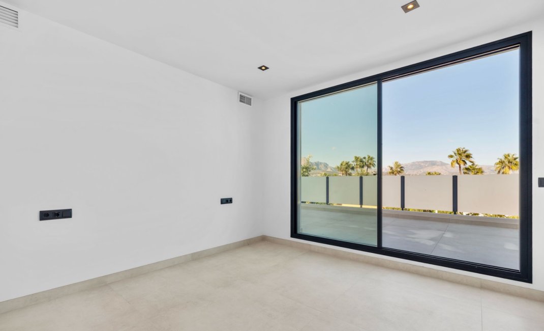 Obra nueva - Chalet / Villa  -
Albir