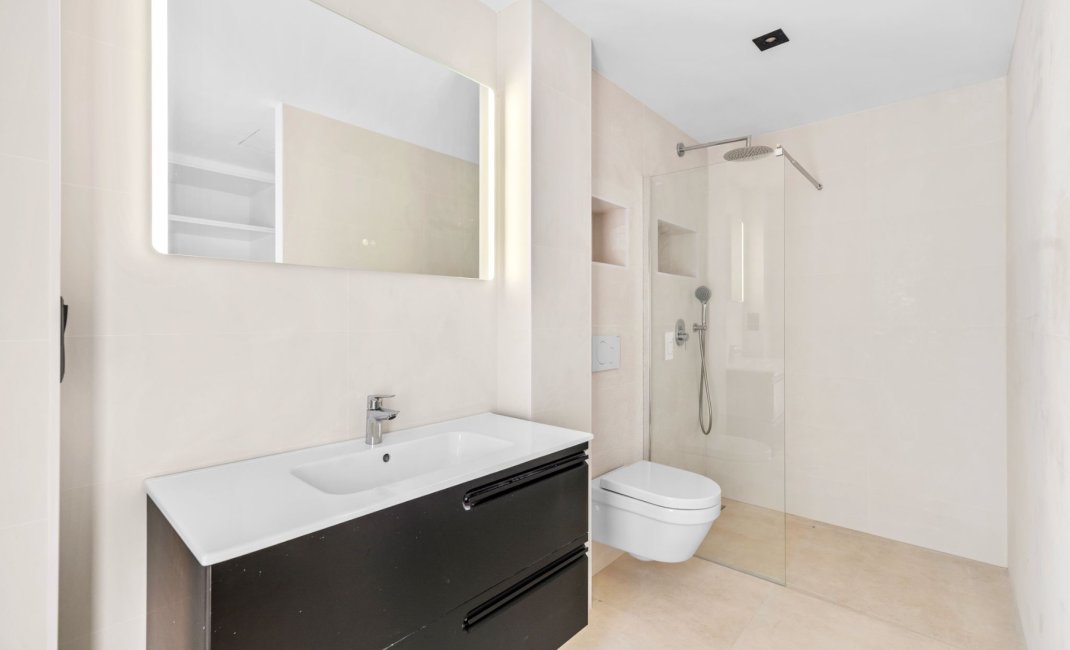 Obra nueva - Chalet / Villa  -
Albir