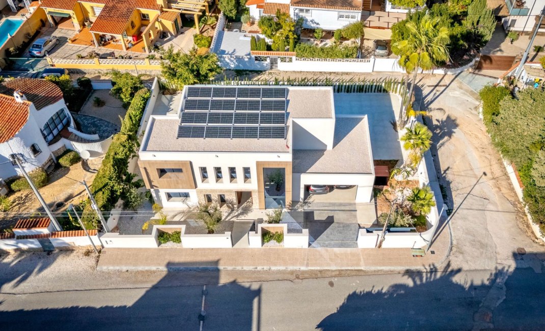 Obra nueva - Chalet / Villa  -
Albir