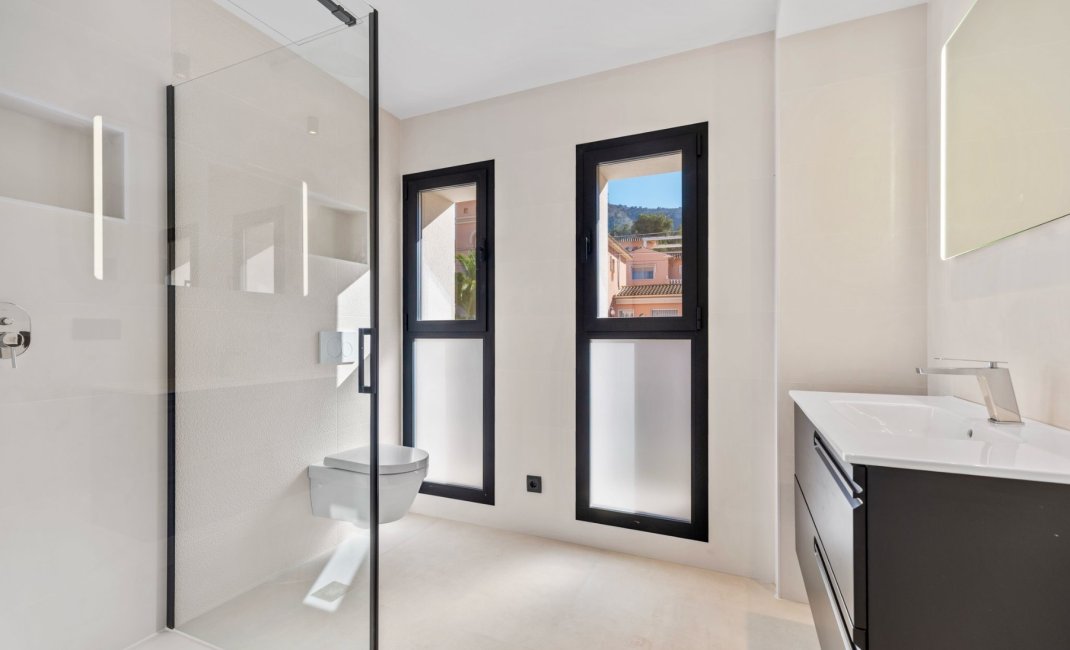 Obra nueva - Chalet / Villa  -
Albir