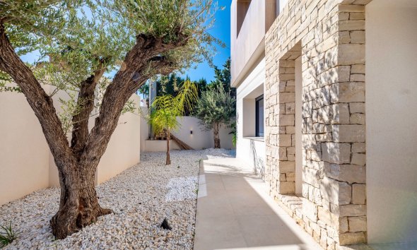 Obra nueva - Chalet / Villa  -
Albir