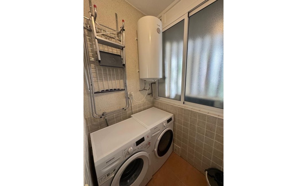 Reventa - Apartamento / piso -
Albir