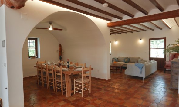 Resale -  Chalet / Villa -
Alfaz del Pi - Alfas del Pí