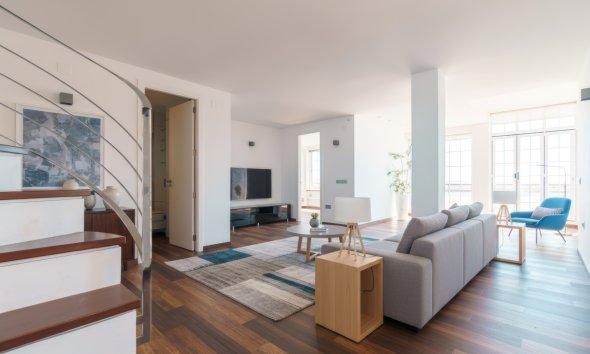 Reventa - Ático -
Altea