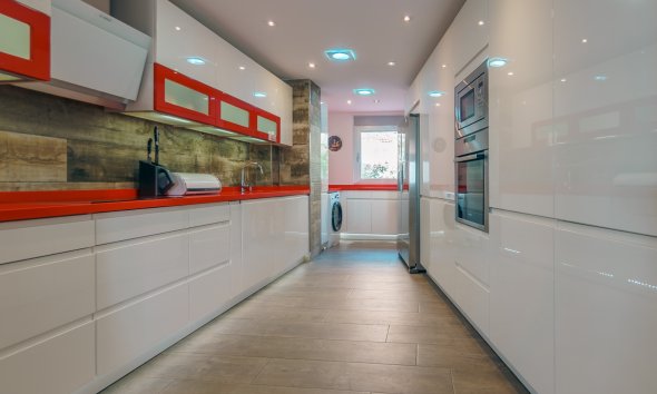 Long Term Rental - Apartment / flat -
Altea