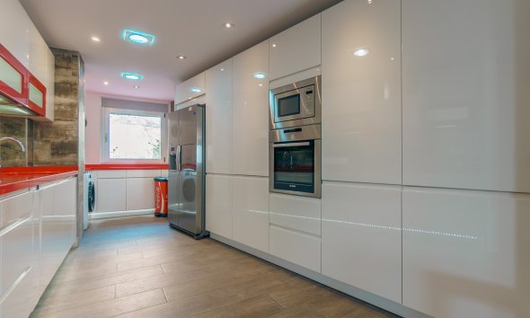 Long Term Rental - Apartment / flat -
Altea