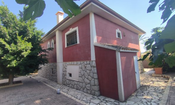 Reventa - Chalet / Villa  -
Benidorm