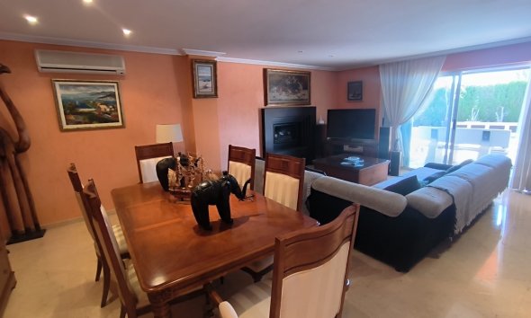 Reventa - Chalet / Villa  -
Benidorm