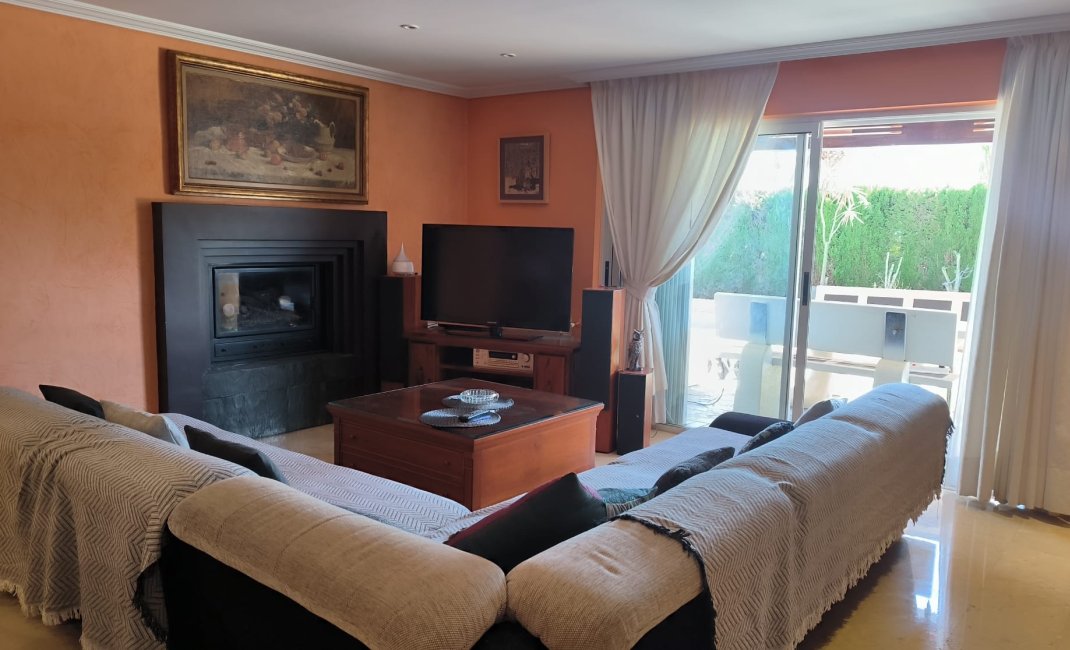 Reventa - Chalet / Villa  -
Benidorm