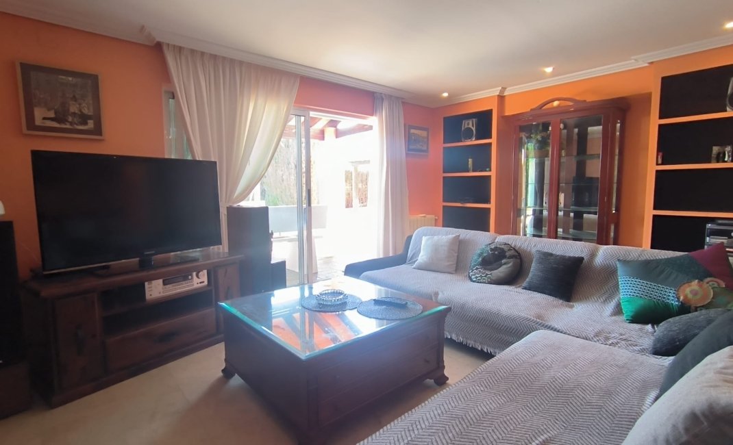 Reventa - Chalet / Villa  -
Benidorm
